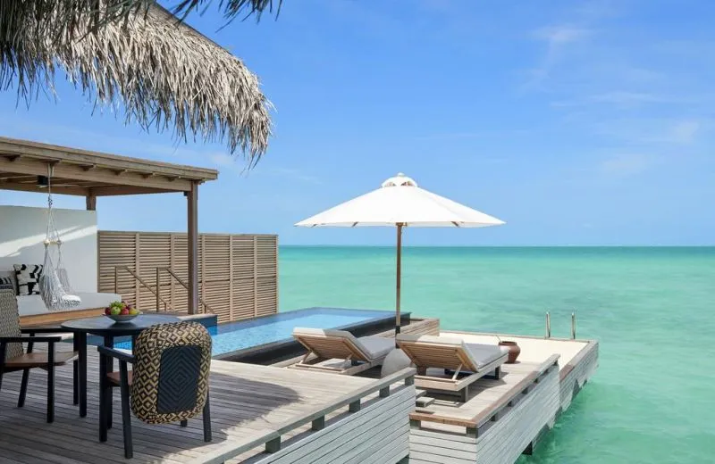 SIRRU FEN FUSHI PRIVATE LAGOON RESORT (EX. FAIRMONT SIRRU FEN FUSHI)