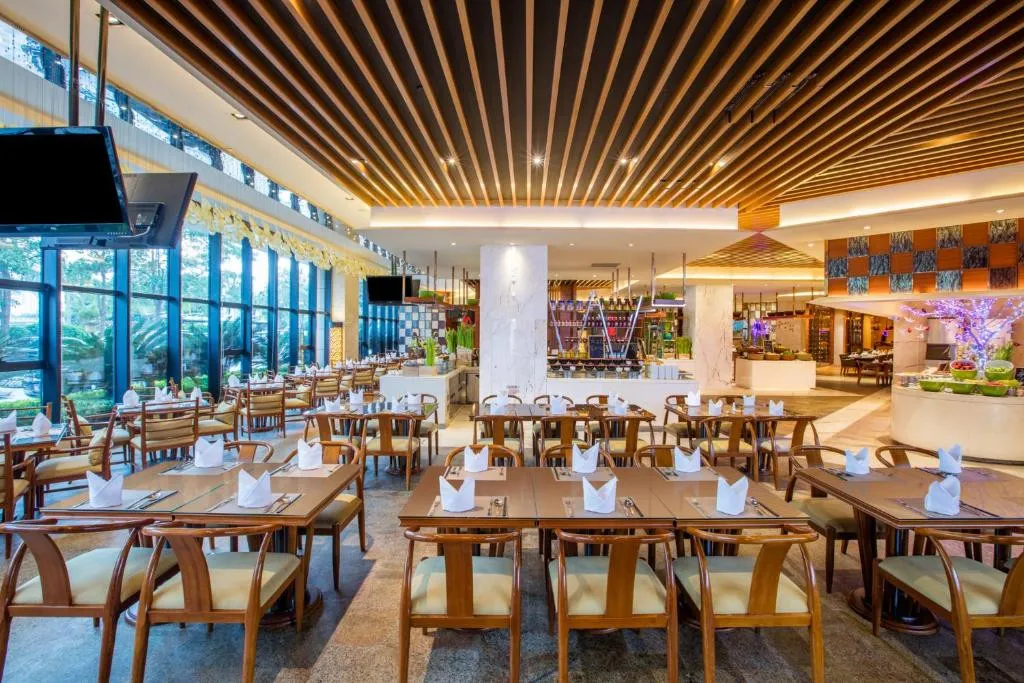 CROWNE PLAZA SANYA CITY CENTER