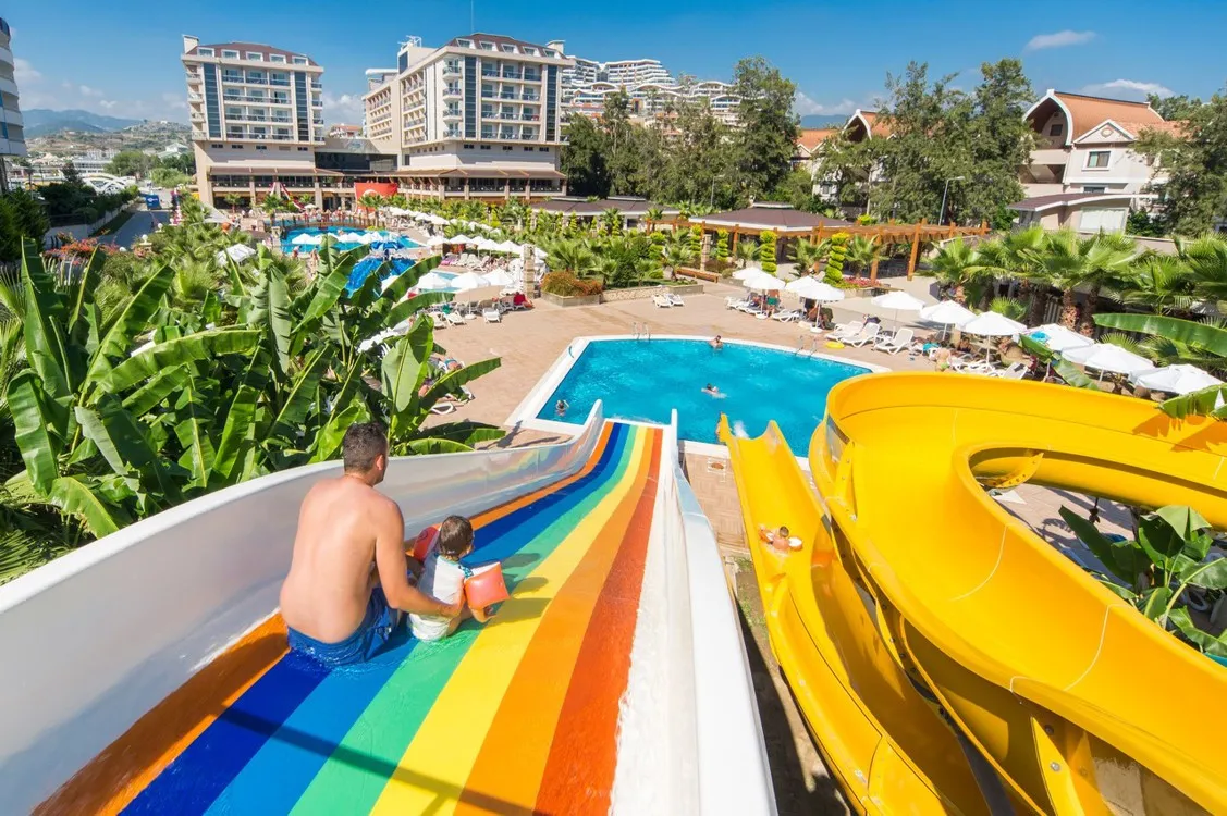 DIZALYA PALM GARDEN