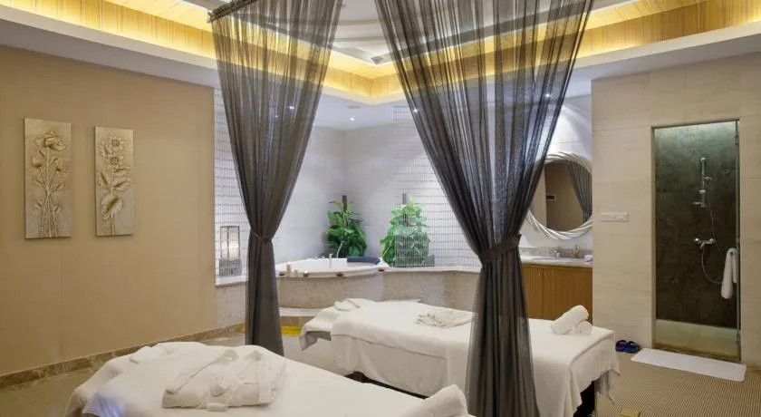 CROWNE PLAZA FOSHAN