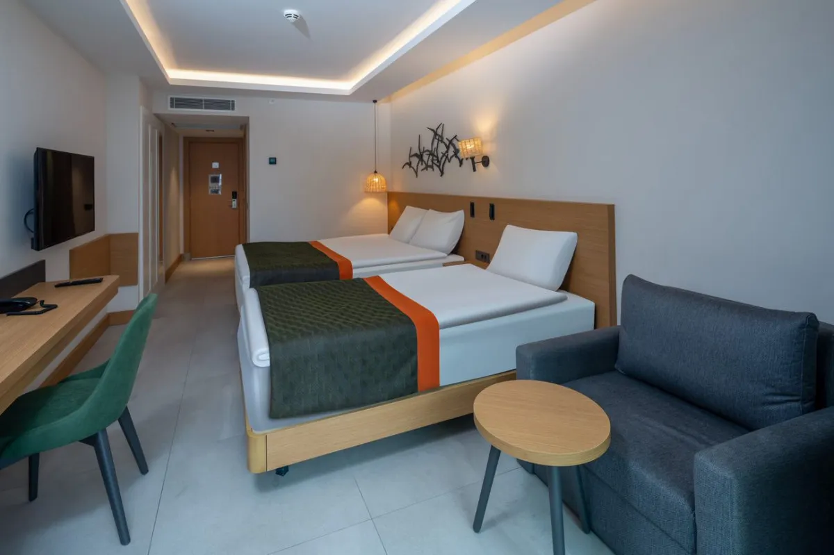 SWANDOR HOTELS & RESORTS (EX. PGS KIRIS RESORT)