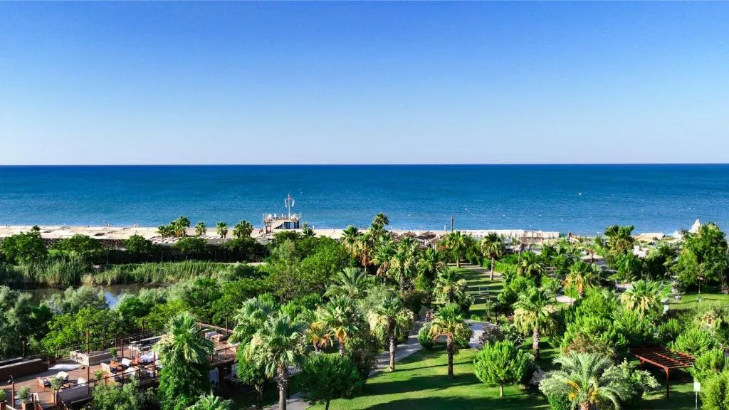 PORT NATURE LUXURY RESORT HOTEL & SPA