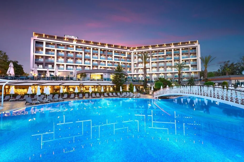 ANNABELLA DIAMOND HOTEL & SPA