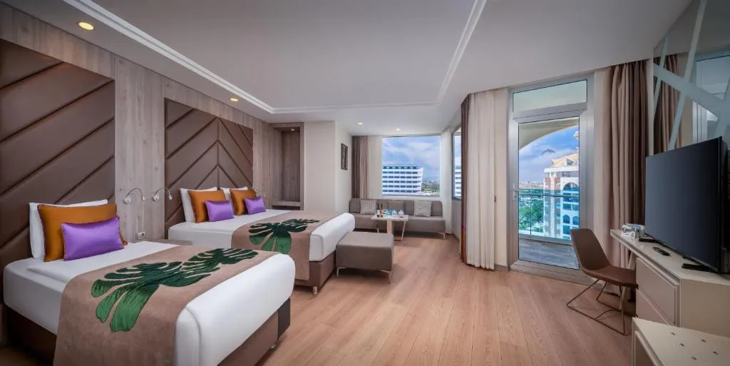 DELPHIN BE GRAND (EX. BOTANIK, RIXOS LARES)
