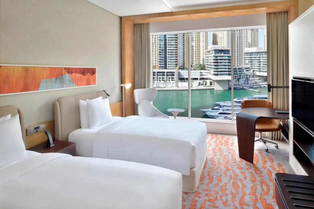 CROWNE PLAZA DUBAI MARINA