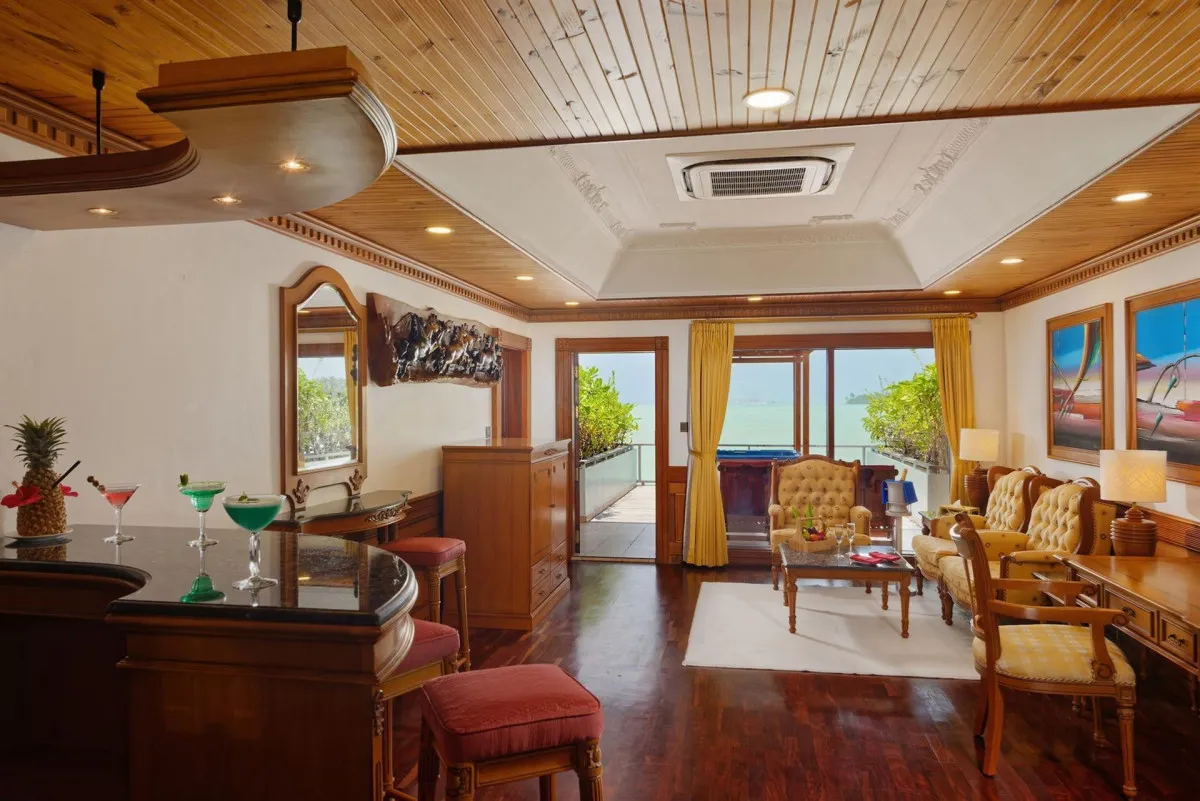 VILLA PARK SUN ISLAND