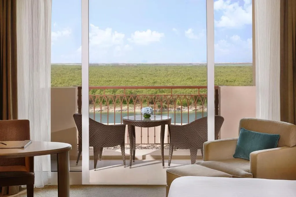 EASTERN MANGROVES HOTEL & SPA BY ANANTARA
