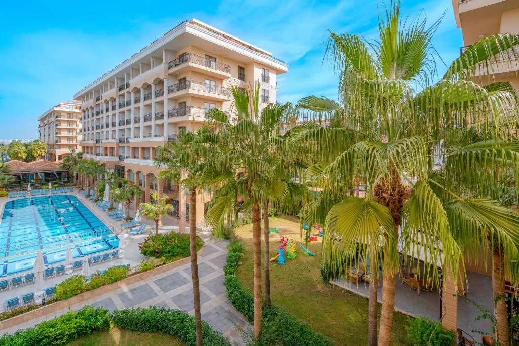 SUN HEAVEN HOTEL (EX. CLUB SUN HEAVEN FAMILY & SPA)