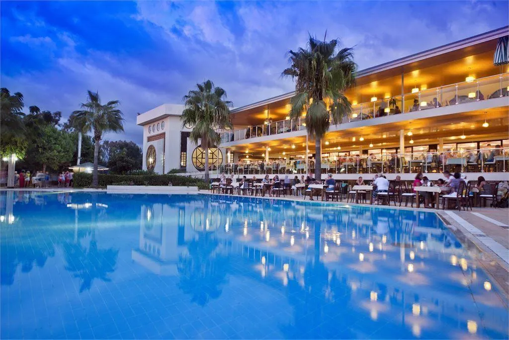 MC BEACH RESORT