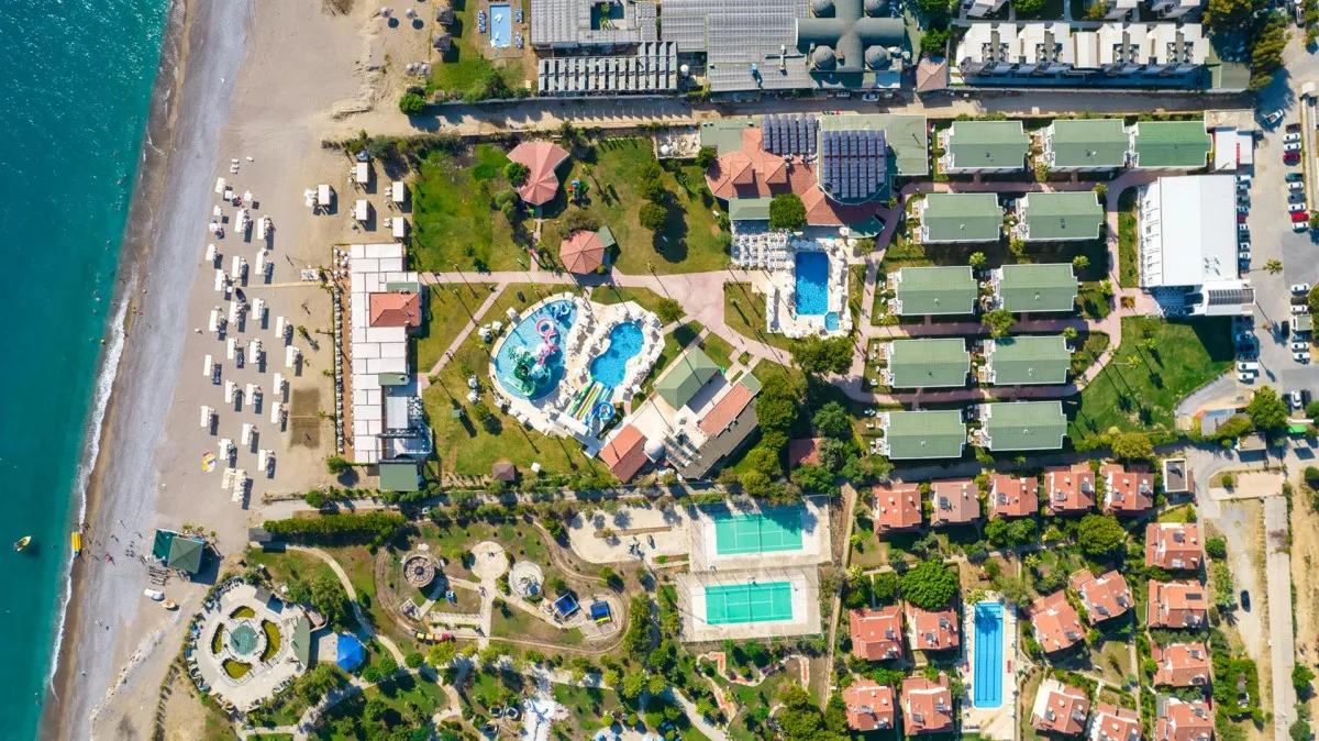 LA BENATA HOTEL