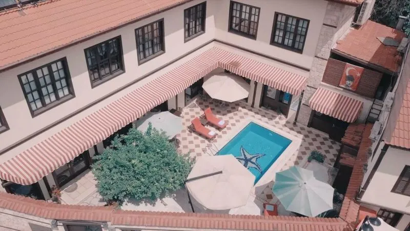 ESKI MASAL (EX. PUDING SUITE)