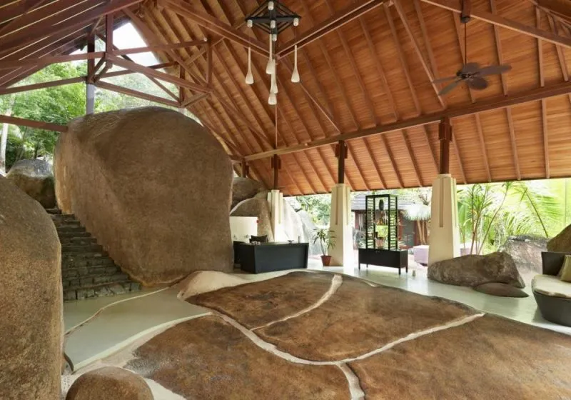 NIVA LABRIZ SEYCHELLES (EX. LABRIZ SILHOUETTE SEYCHELLES)