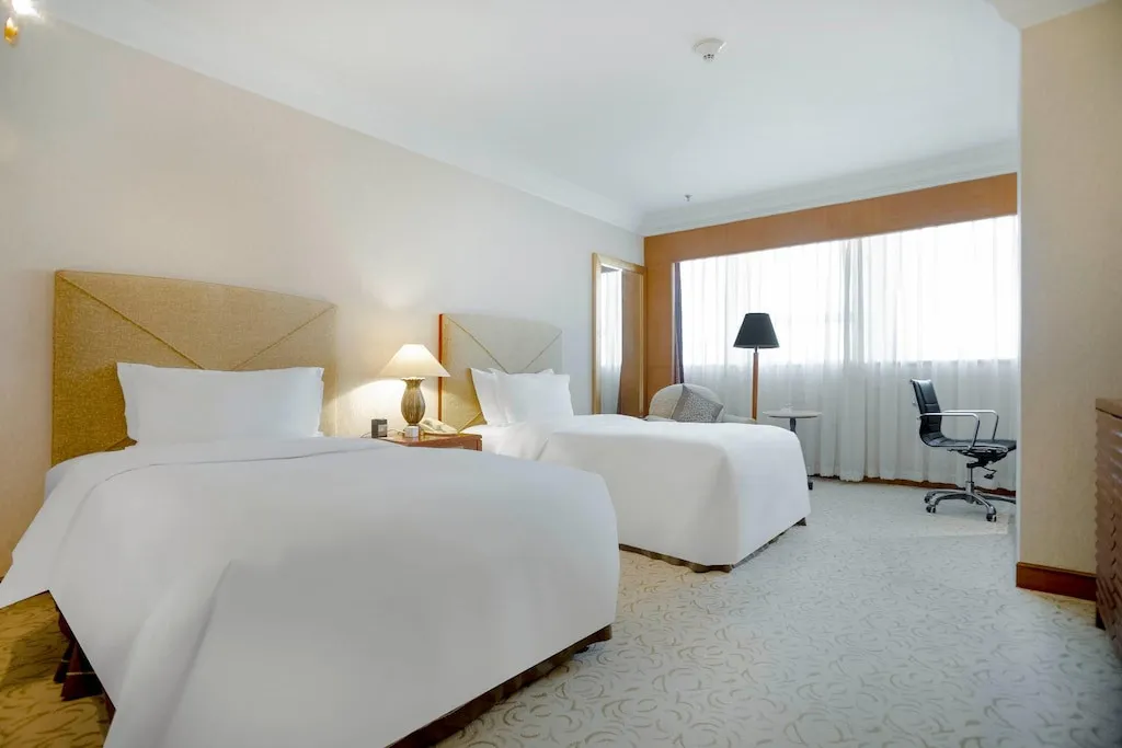 CROWNE PLAZA QINGDAO