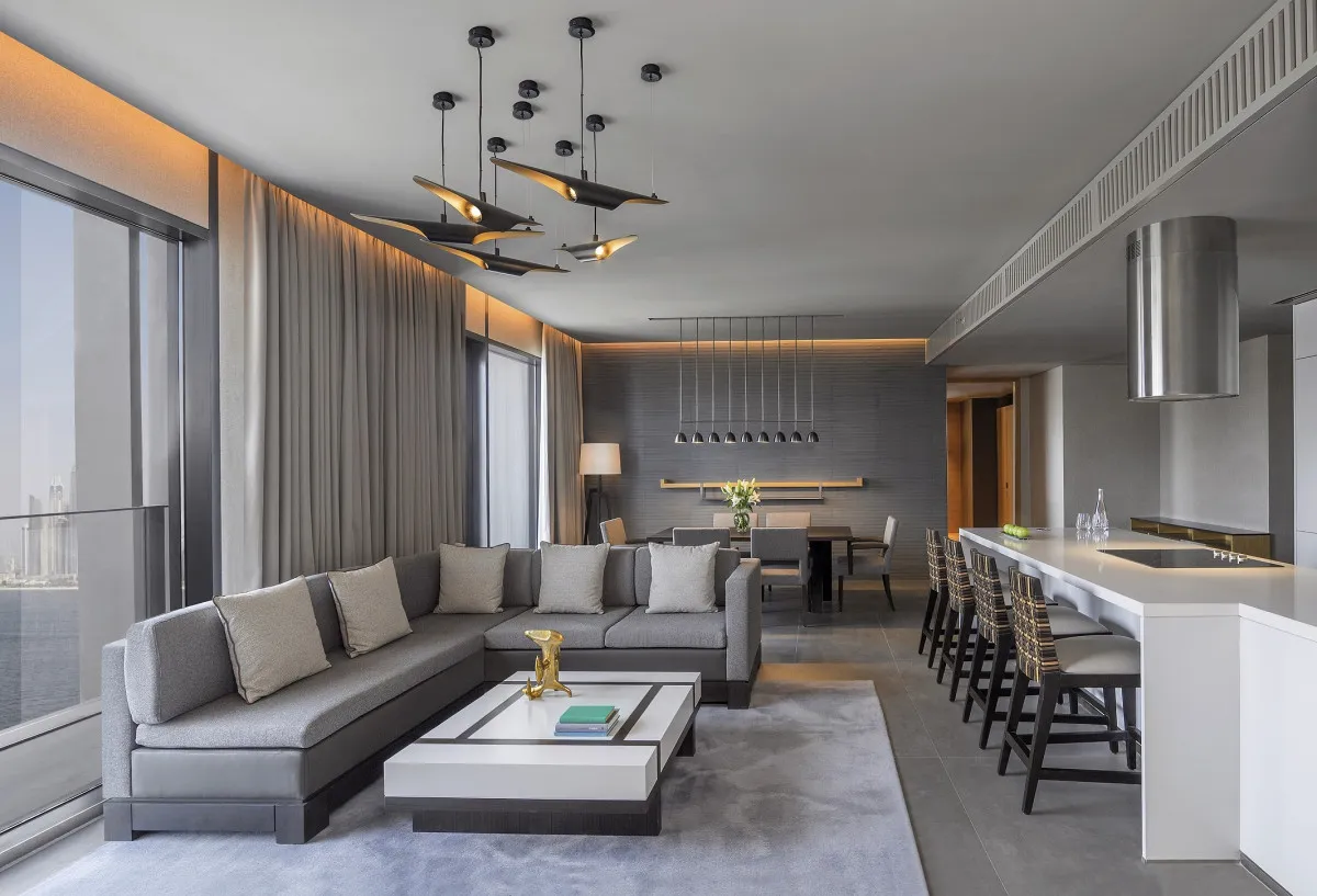 THE RESIDENCE AT CAESARS PALACE BLUEWATERS