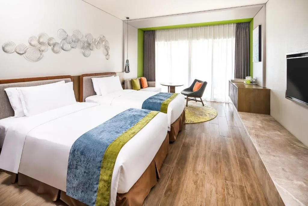 HOLIDAY INN RESORT SANYA BAY