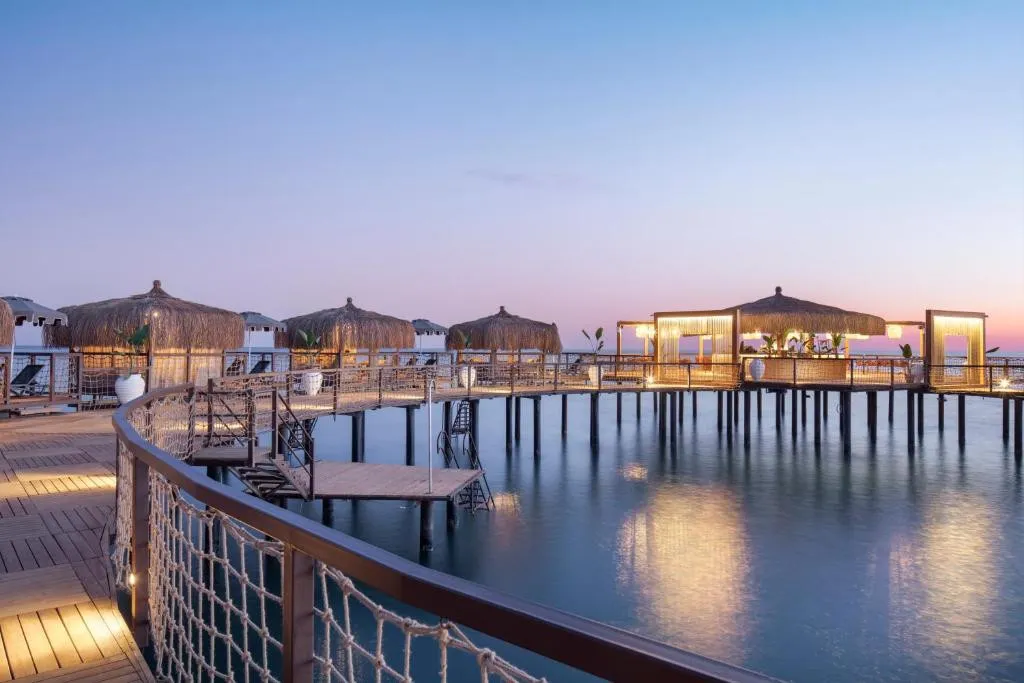 BLUE MARLIN DELUXE SPA & RESORT