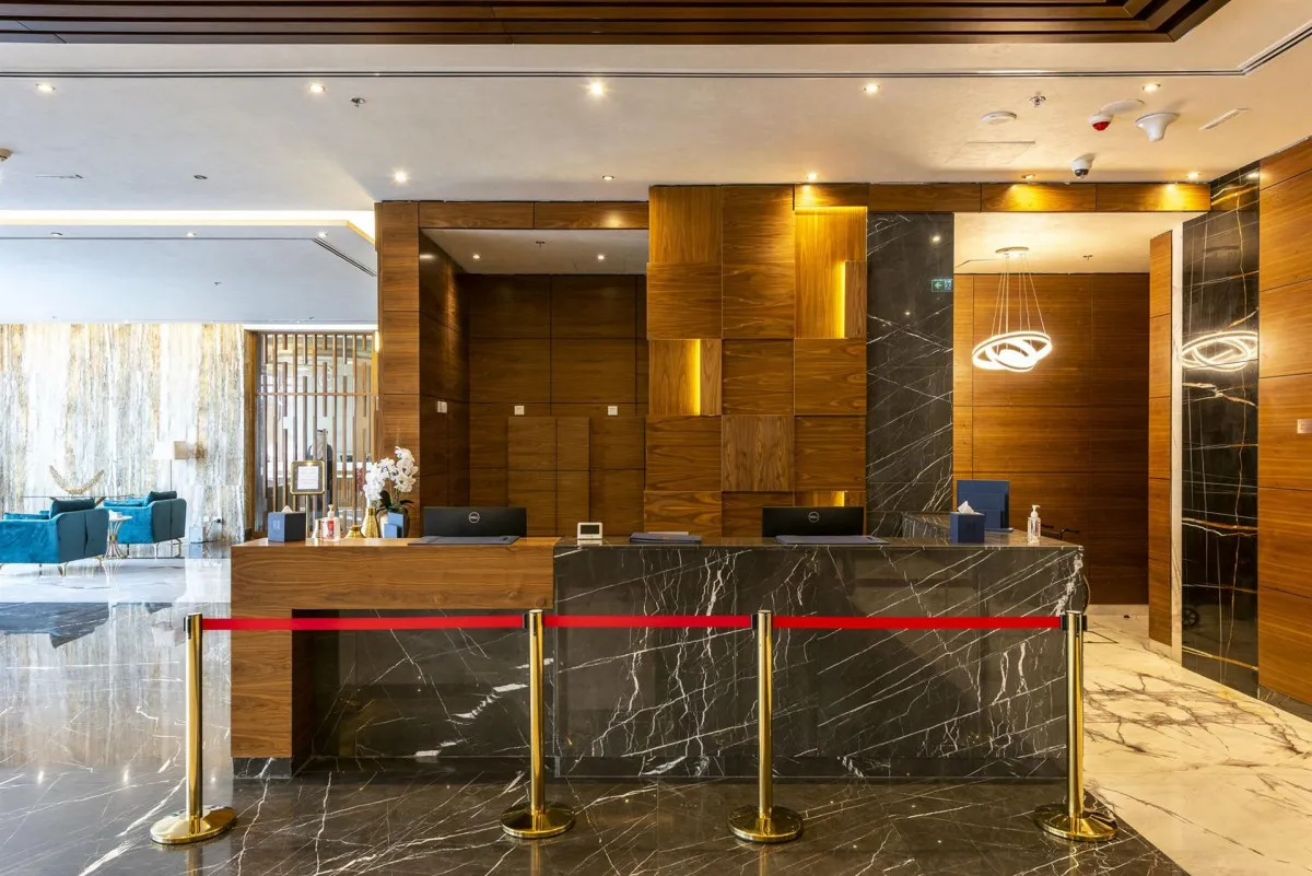 LUXE GRAND HOTEL APARTMENTS