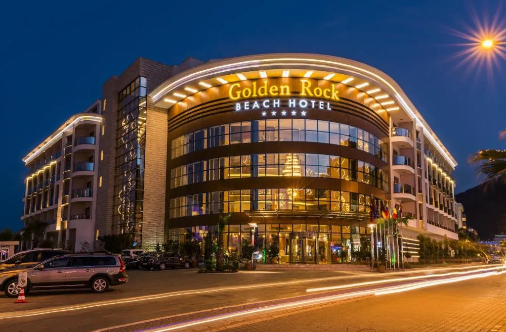 GOLDEN ROCK BEACH HOTEL