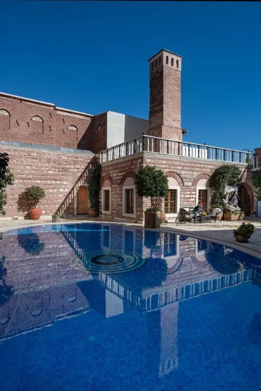 SEVEN HILLS PALACE HOTEL