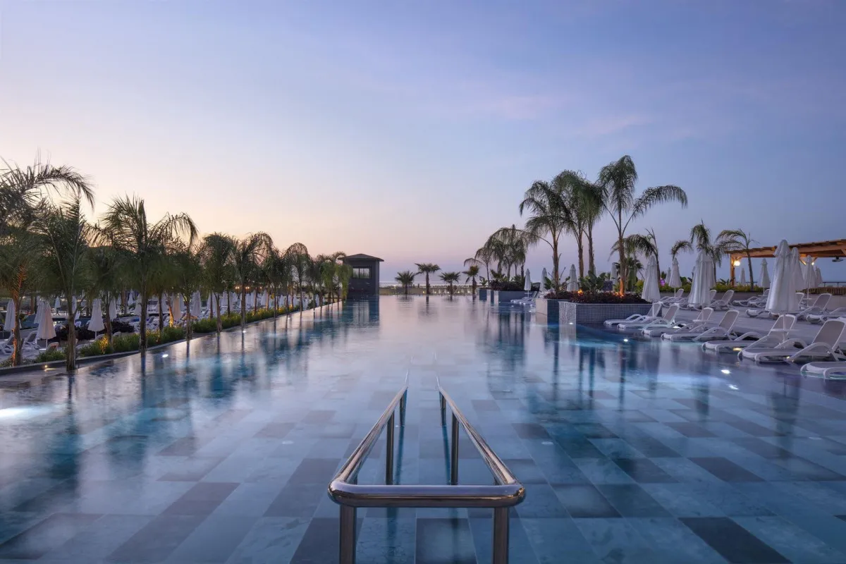 MYLOME LUXURY HOTEL & RESORT