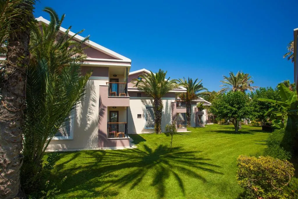 CLUB HOTEL TURAN PRINCE WORLD