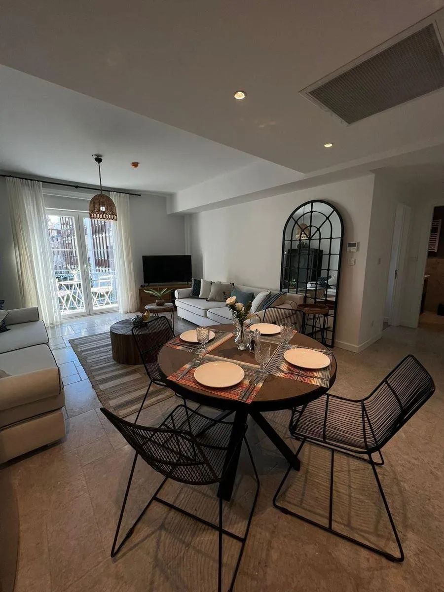 ANTHAVEN SERVICE APARTMENTS