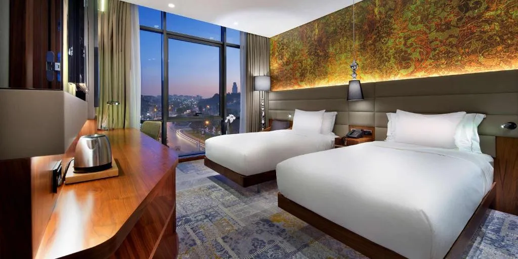 DOUBLETREE BY HILTON HOTEL ISTANBUL PIYALEPASA