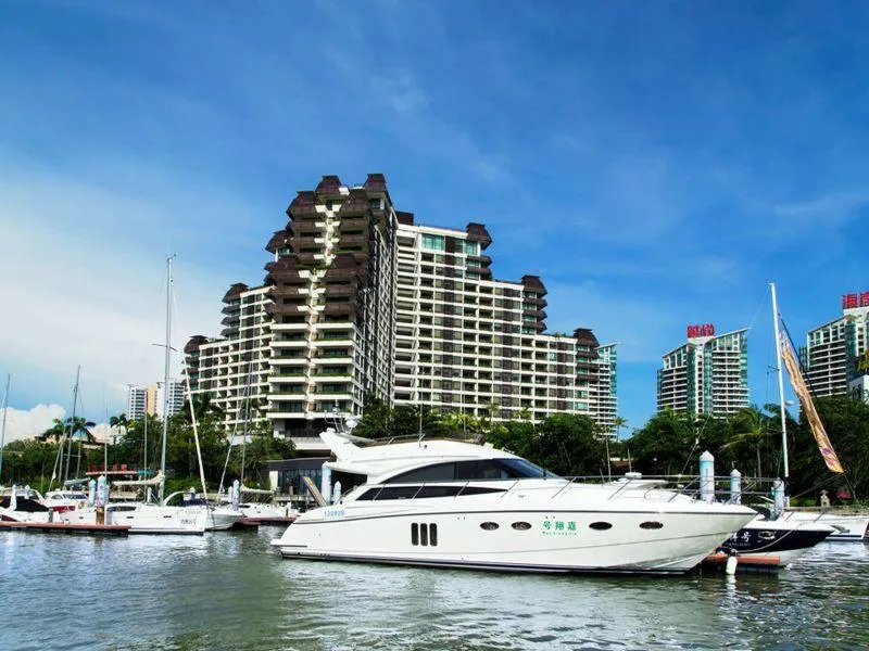EADRY RESORT