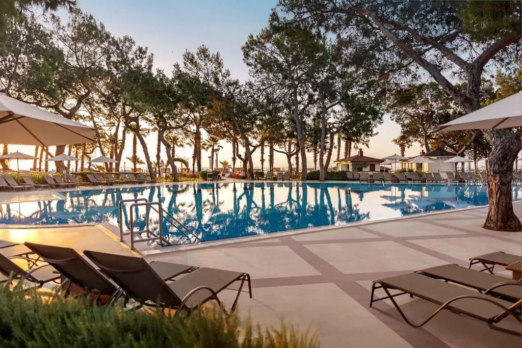 AKKA ANTEDON HOTEL