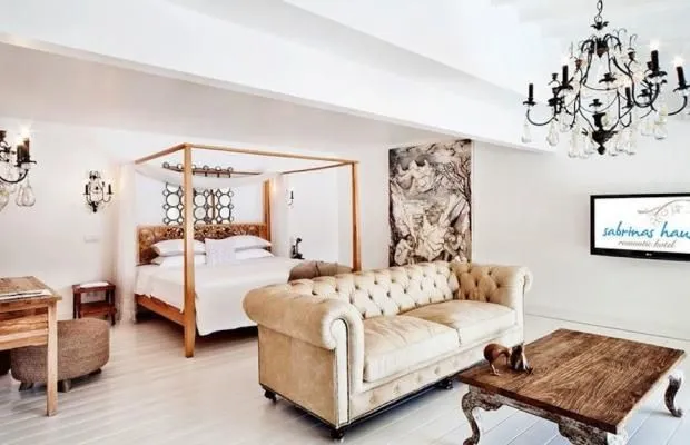 SABRINAS HAUS