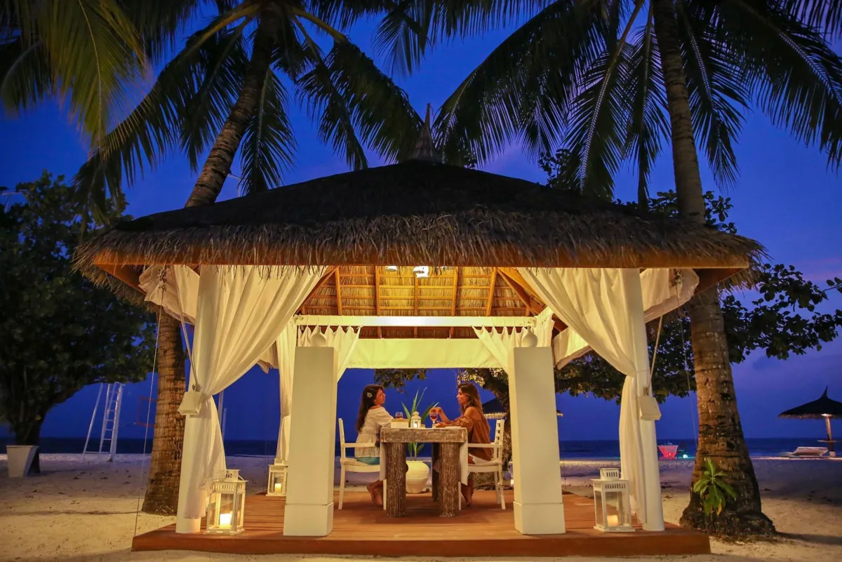 DIAMONDS ATHURUGA BEACH & WATER VILLAS