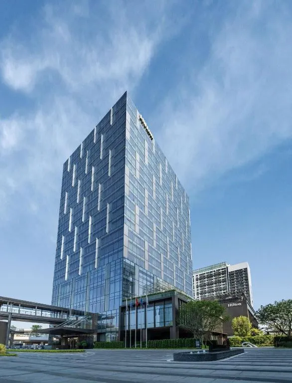 HILTON SHENZHEN WORLD EXHIBITION & CONVENTION CENTER