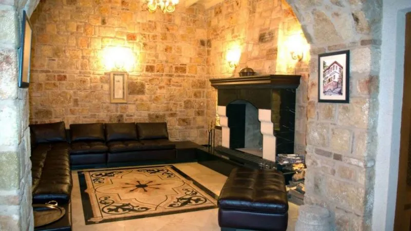 ESKI MASAL (EX. PUDING SUITE)