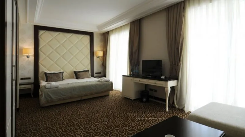 GOLDCITY HOTEL