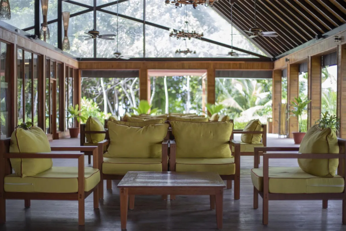 FURAVERI ISLAND RESORT & SPA