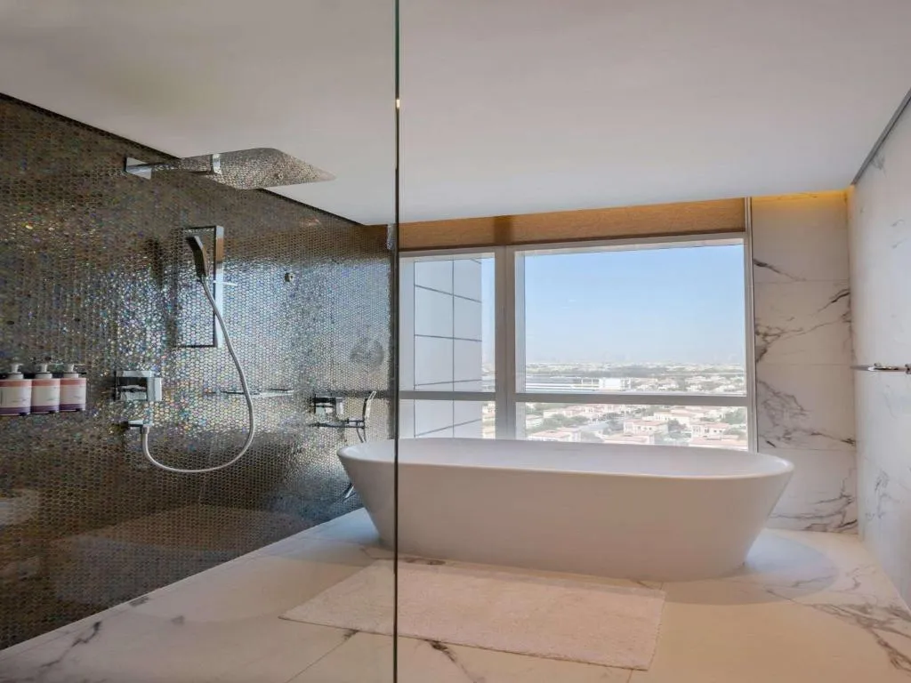 MOVENPICK JUMEIRAH VILLAGE TRIANGLE