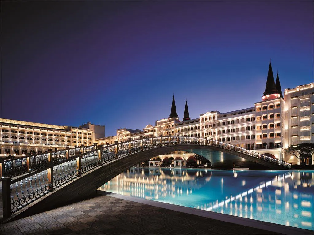 MARDAN PALACE
