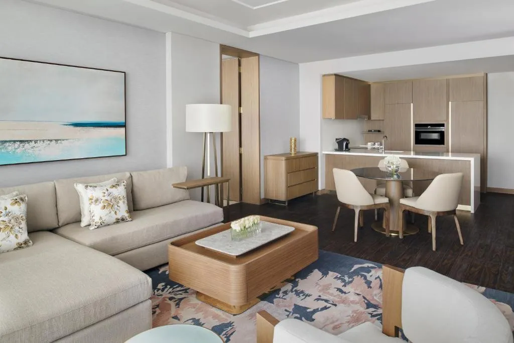 INTERCONTINENTAL RESIDENCES ABU DHABI AN IHG HOTEL
