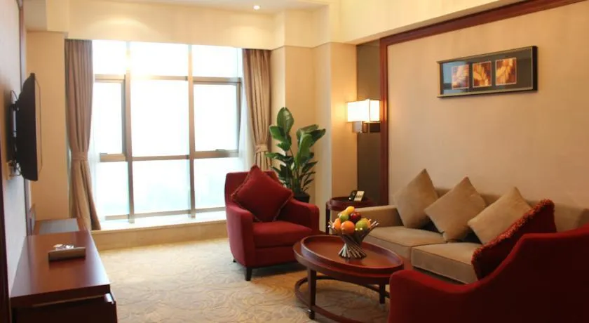 CAVAN HOTEL