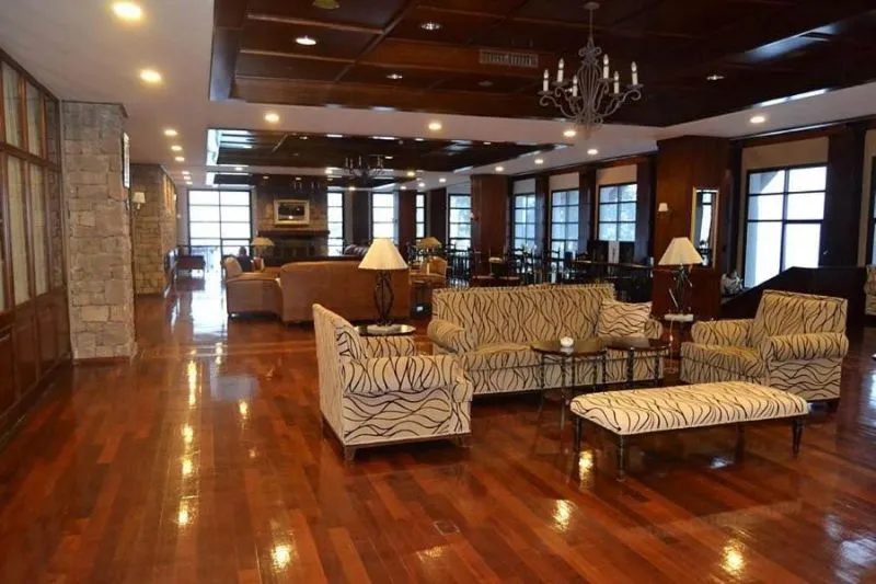 DUJA CHALET SKI CENTER HOTEL
