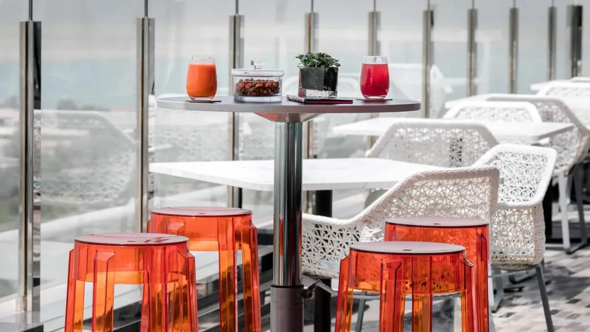 ANDAZ CAPITAL GATE ABU DHABI – A CONCEPT BY HYATT
