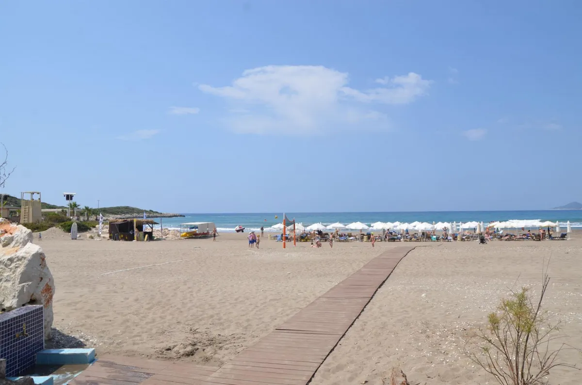 ANDRIAKE BEACH CLUB
