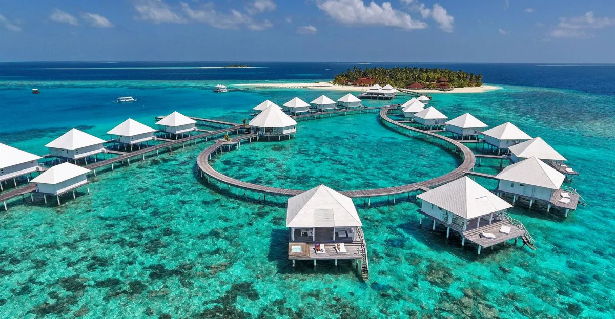 DIAMONDS ATHURUGA BEACH & WATER VILLAS
