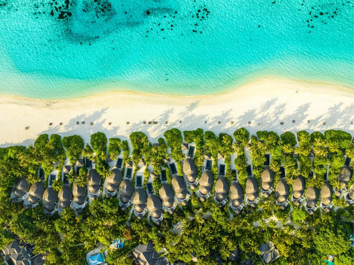 THE SUN SIYAM IRU FUSHI (EX. IRU FUSHI BEACH & SPA)