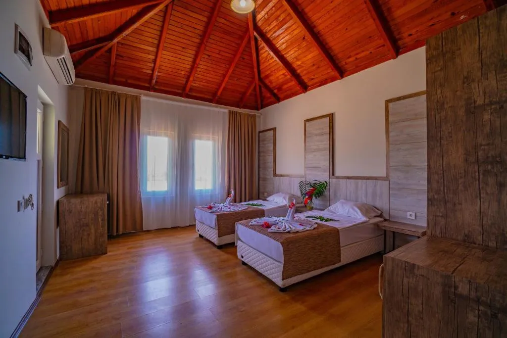 SENZA GARDEN HOLIDAY CLUB (EX. LARISSA HILL BEACH)