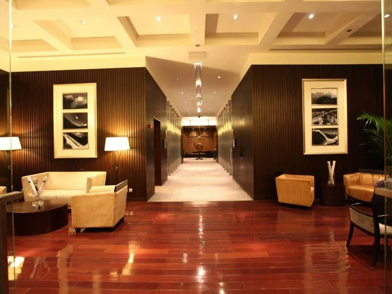 INTERCONTINENTAL FINANCIAL STREET