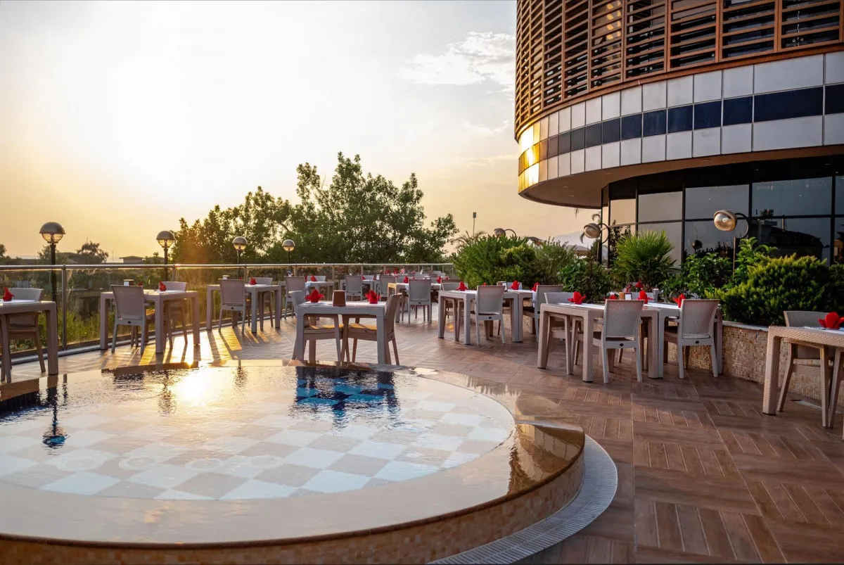MICHELL HOTEL & SPA ADULTS ONLY 16+