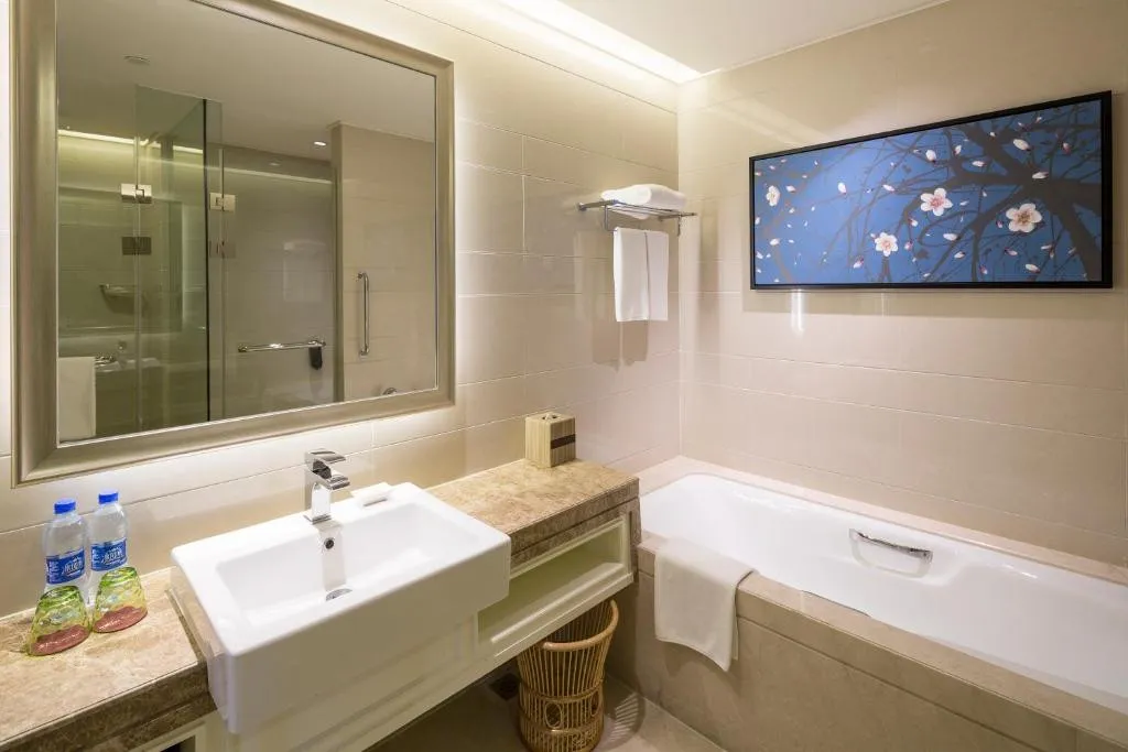 CROWNE PLAZA SHANGHAI ANTING GOLF
