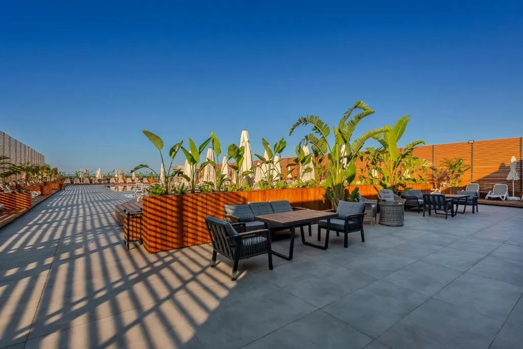BERA HOTEL