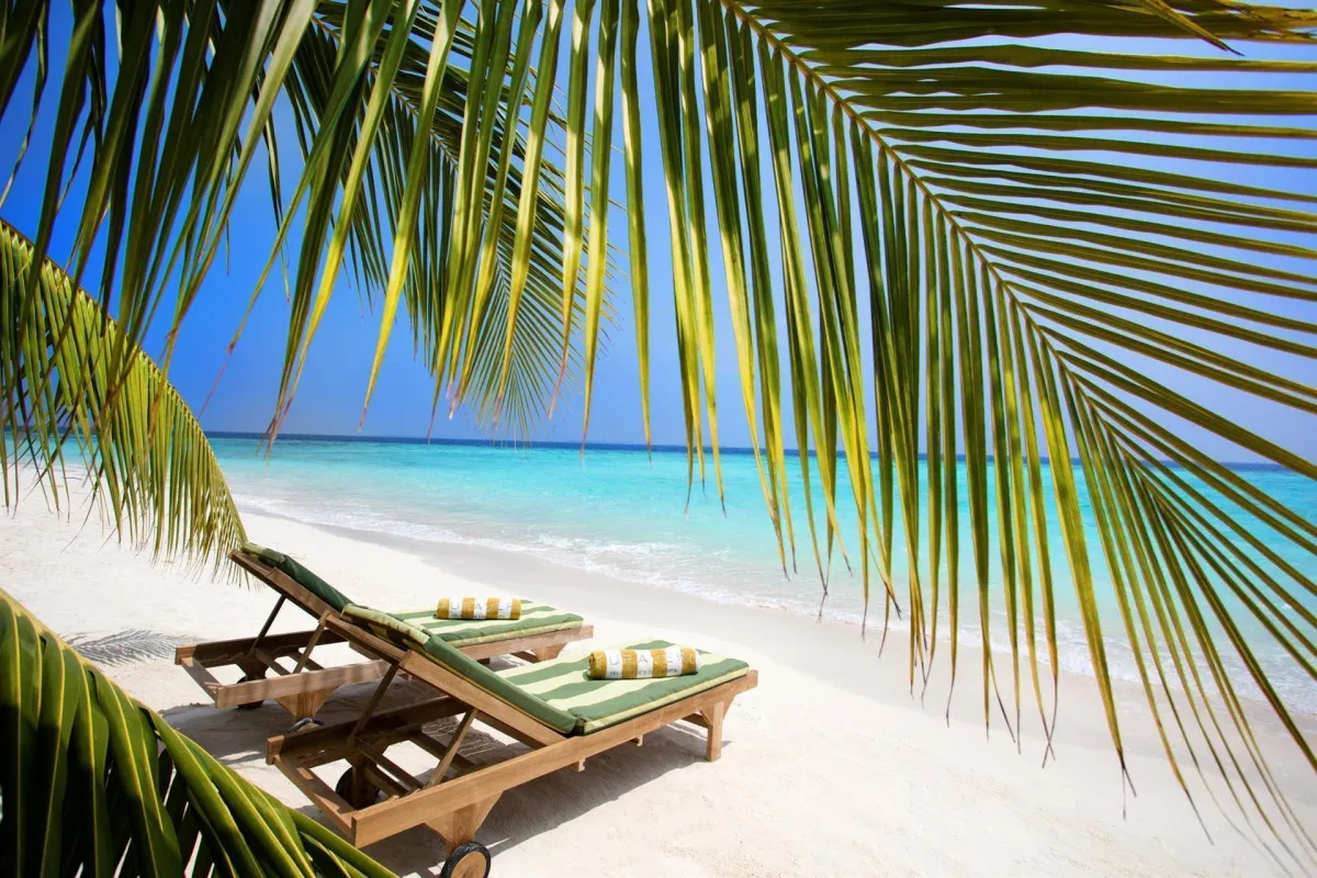 FURAVERI ISLAND RESORT & SPA